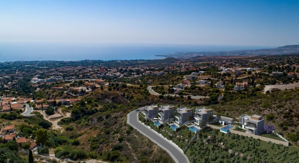 Redefining Hillside Luxury Living 